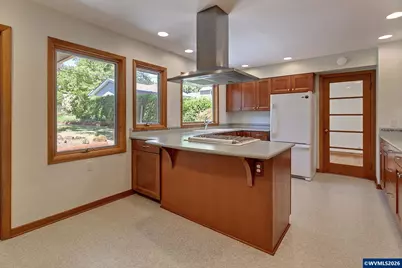1745 Fir St S, Salem, OR 97302 - Photo 15