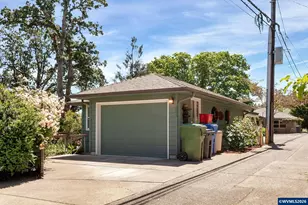 1745 Fir St S, Salem, OR 97302 - Photo 45