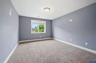2021 Pikes Pass Ct SE, Salem, OR 97306 - Photo 39