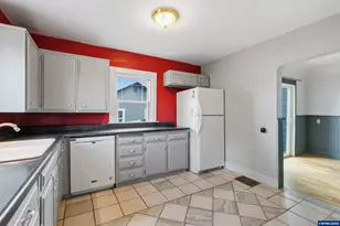 105 River St NE, Salem, OR 97301 - Photo 15