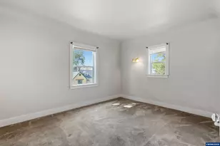 105 River St NE, Salem, OR 97301 - Photo 19