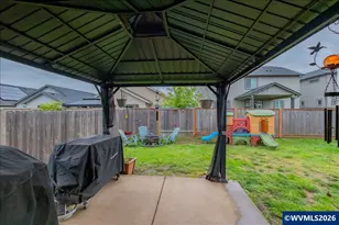 1423 SE Snowberry Ave, Dallas, OR 97338 - Photo 39