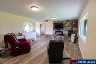 40235 Rainbow Dr, Scio, OR 97374 - Photo 19