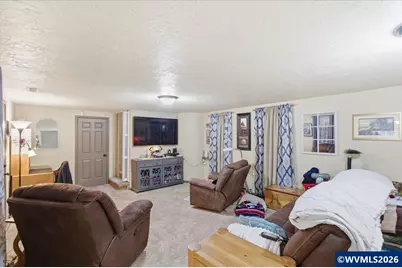 42801 Island Inn Dr, Lebanon, OR 97355 - Photo 33