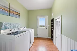 17790 Richardson Rd, Dallas, OR 97338 - Photo 23
