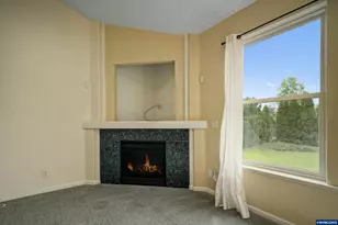2655 Hollywood Dr NE, Salem, OR 97305 - Photo 17