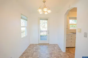 3433 Marion St SE, Albany, OR 97322 - Photo 9