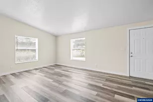 2000 Robins Lane SE, Salem, OR 97306 - Photo 9