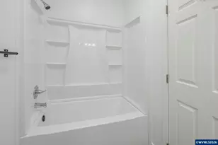 2000 Robins Lane SE, Salem, OR 97306 - Photo 25
