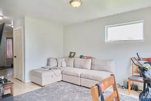 635 SW Pioneer Dr, Willamina, OR 97396 - Photo 5