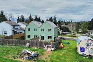 635 SW Pioneer Dr, Willamina, OR 97396 - Photo 35
