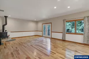 15577 Oakdale Rd, Dallas, OR 97338 - Photo 9