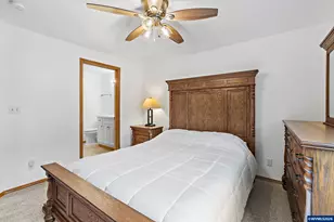 4451 Ocean Ave NE, Salem, OR 97301 - Photo 21