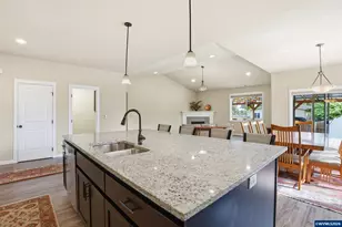 3188 36th Ave SE, Albany, OR 97322 - Photo 9