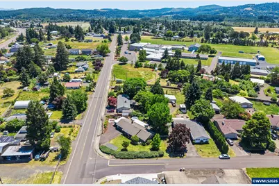 401 Wagon Wheel Dr, Lebanon, OR 97355 - Photo 41