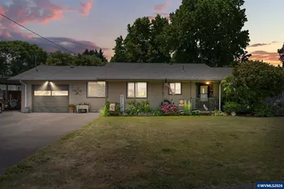 401 Wagon Wheel Dr, Lebanon, OR 97355 - Photo 1