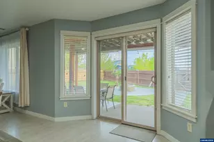 3152 NE Lily Ln, McMinnville, OR 97128 - Photo 9