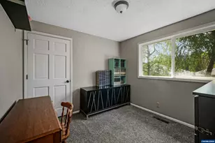 390 Kevin Ct S, Salem, OR 97306 - Photo 39