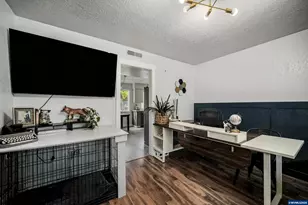390 Kevin Ct S, Salem, OR 97306 - Photo 29
