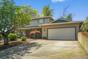 390 Kevin Ct S, Salem, OR 97306 - Photo 3
