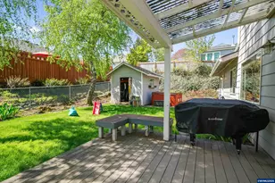 390 Kevin Ct S, Salem, OR 97306 - Photo 45