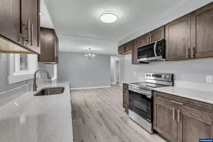 2990 Chester Ave NE, Salem, OR 97301 - Photo 23