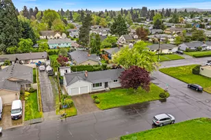 2990 Chester Ave NE, Salem, OR 97301 - Photo 11