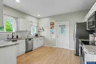 3765 Thorndale Rd NE, Salem, OR 97301 - Photo 17