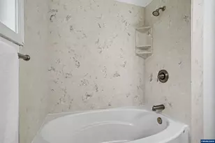 2140 SW 49th St, Corvallis, OR 97333 - Photo 37