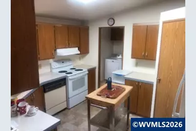 300 SE Lacreole #270 Dr, Dallas, OR 97338 - Photo 7