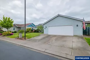 5323 Olympic Cir, Eugene, OR 97402 - Photo 43