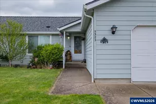 5323 Olympic Cir, Eugene, OR 97402 - Photo 3