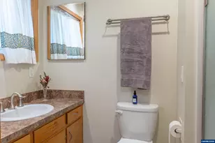2981 Sunny Ln NW, Albany, OR 97321 - Photo 23