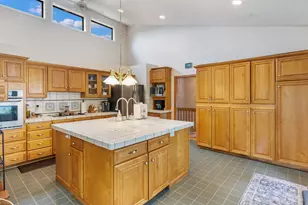 2319 Emerald Dr NW, Salem, OR 97304 - Photo 9