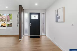 987 Travis Ave, Eugene, OR 97404 - Photo 3
