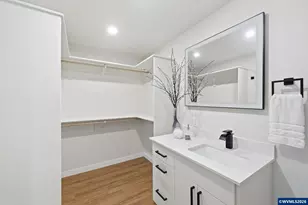 987 Travis Ave, Eugene, OR 97404 - Photo 25