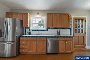 1860 High St SE, Salem, OR 97302 - Photo 17
