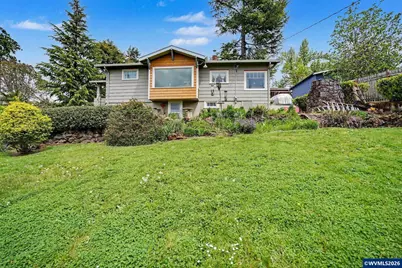 700 Oak St, Silverton, OR 97381 - Photo 33