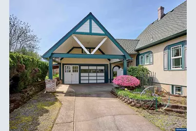 102 E 5th St, Molalla, OR 97038 - Photo 3