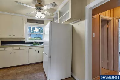 2085 Evergreen Av NE, Salem, OR 97301 - Photo 17