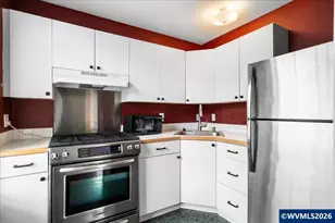 119 Wesley (605 Miller) St, Silverton, OR 97381 - Photo 7