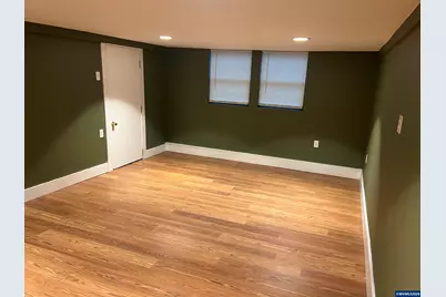119 Wesley (605 Miller) St, Silverton, OR 97381 - Photo 29