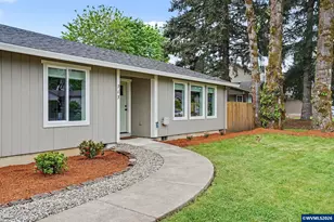 713 SE Rosewood Ln, Dallas, OR 97338 - Photo 9