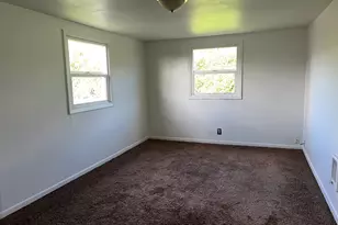 210 Hoyt St S, Salem, OR 97302 - Photo 13