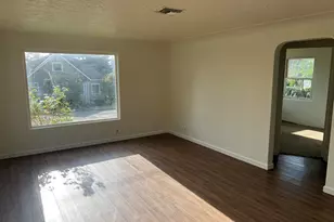 210 Hoyt St S, Salem, OR 97302 - Photo 5