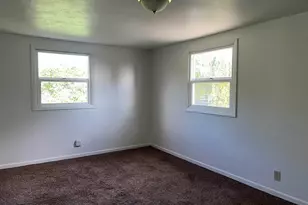 210 Hoyt St S, Salem, OR 97302 - Photo 15