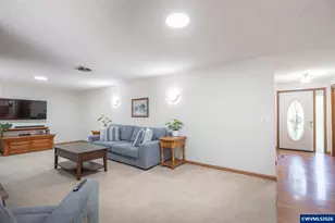 546 Bonnie Ct NW, Salem, OR 97304 - Photo 15