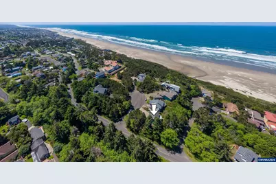 416 NW 19th Ct, Newport, OR 97365 - Photo 17