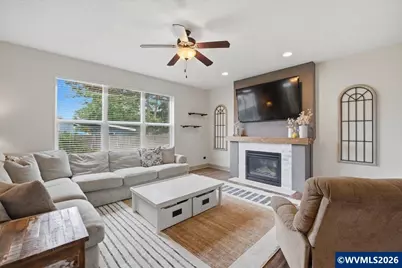 1848 Ash Creek Dr E, Monmouth, OR 97361 - Photo 5