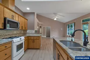1792 Sunburst Terrace NW, Salem, OR 97304 - Photo 15